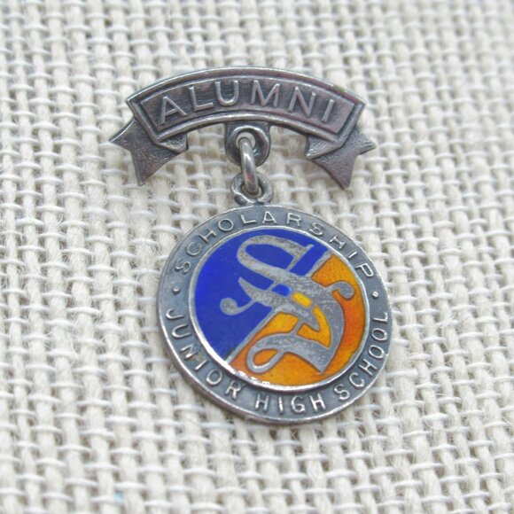Sterling Silver JR High School Alumni Scholarship Pin Berk's Jewelry Reading PA - Picture 1 of 6